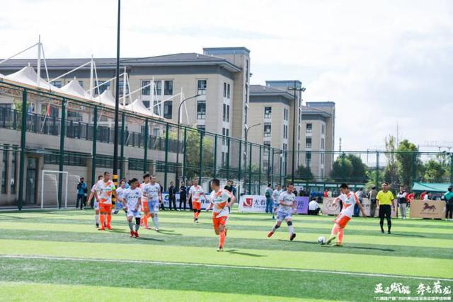 中国台北女篮中锋仅1米8 她将面对韩旭+刘禹彤