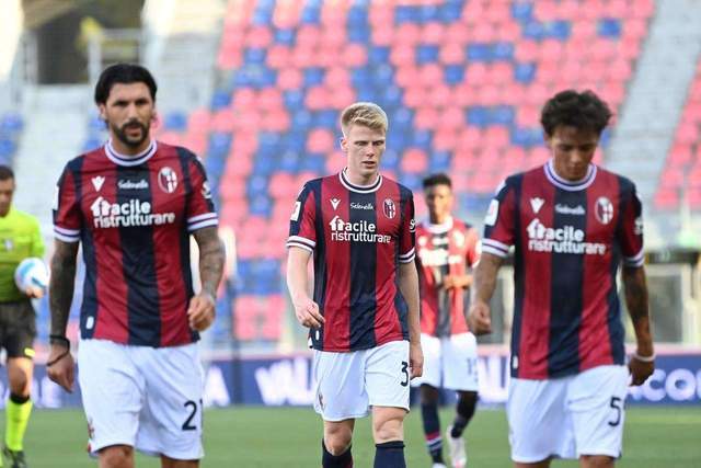 斯图尔特26+7美国女篮力克比利时 梅斯曼24分